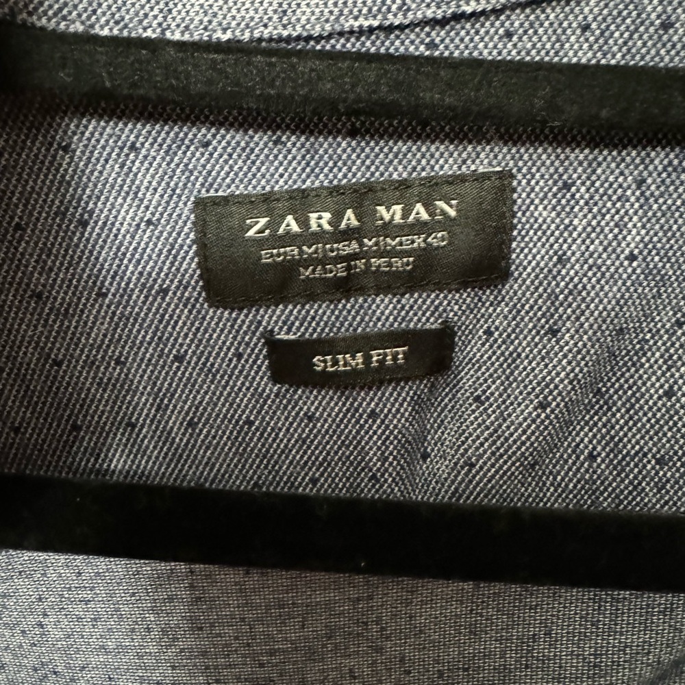 Men’s button down - Picture 3 of 4